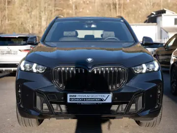 X5 xDrive 30d M-Sport Pro PANO AHK HUD STANDHZ