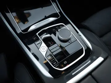 X5 xDrive 30d M-Sport Pro PANO AHK HUD STANDHZ