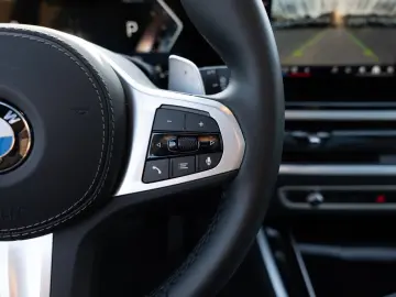 X5 xDrive 30d M-Sport Pro PANO AHK HUD STANDHZ