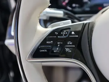 S 500 4M Lang AMG Sport Distr. LED Pano Navi HUD