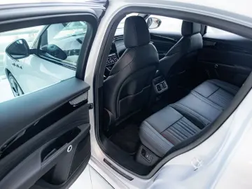 Grecale AWD Folgore 105kWh | Full Leather | Sono
