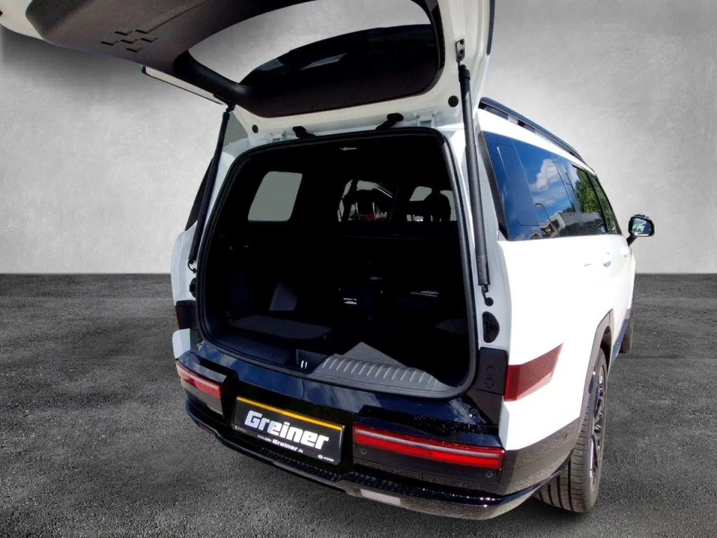 Santa Fe 1.6 T-GDI PHEV Blackline 4WD BOSE