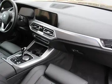 X5 xDrive 45 e