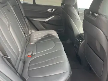 X5  xDrive 30 d xLine
