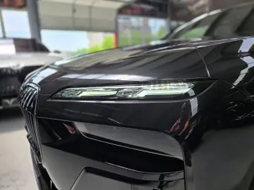 BMW 740d xDrive 2025 – Eleganță fără compromis.