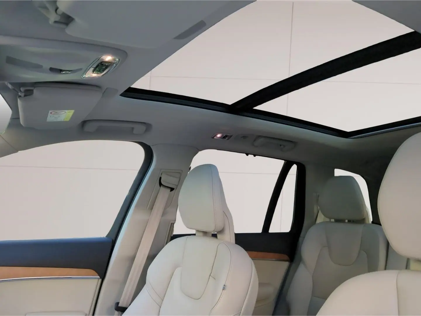XC90 T8 Recharge Inscription Expr. *Luft*HUD*SH*