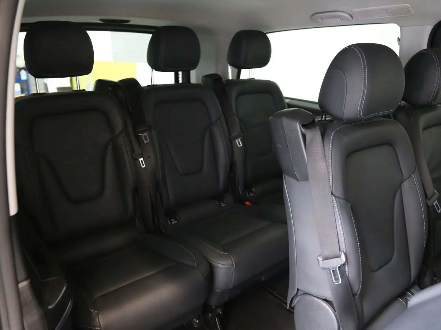 V 300 d 4M Avantgarde-XL*2xelektr. Tür*360°*AHK+