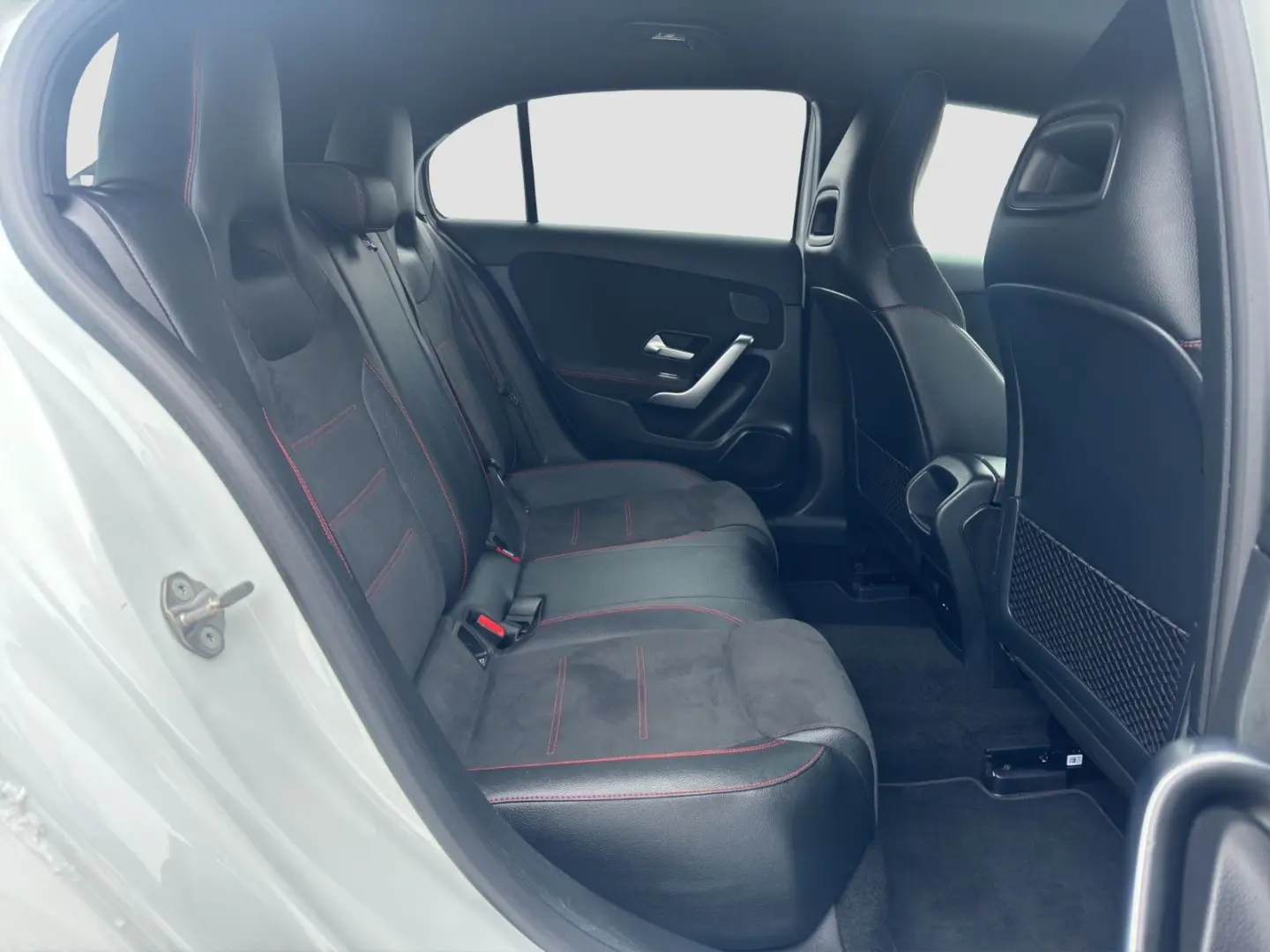 A 180 /AMG/Night-P/Distronic/WideScreen/Kam./LED