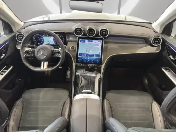 GLC 300 4M AMG LINE ADVANCED NIGHT+AHK+STDH+360°