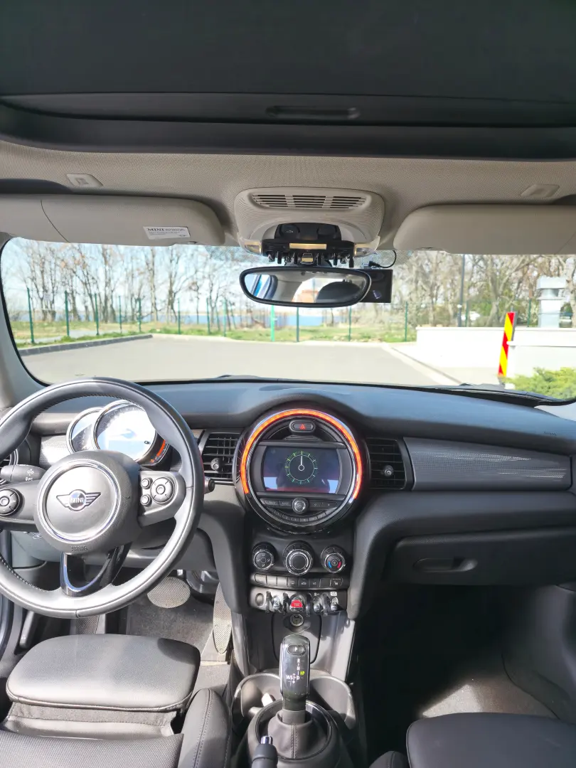 MINI Cooper D