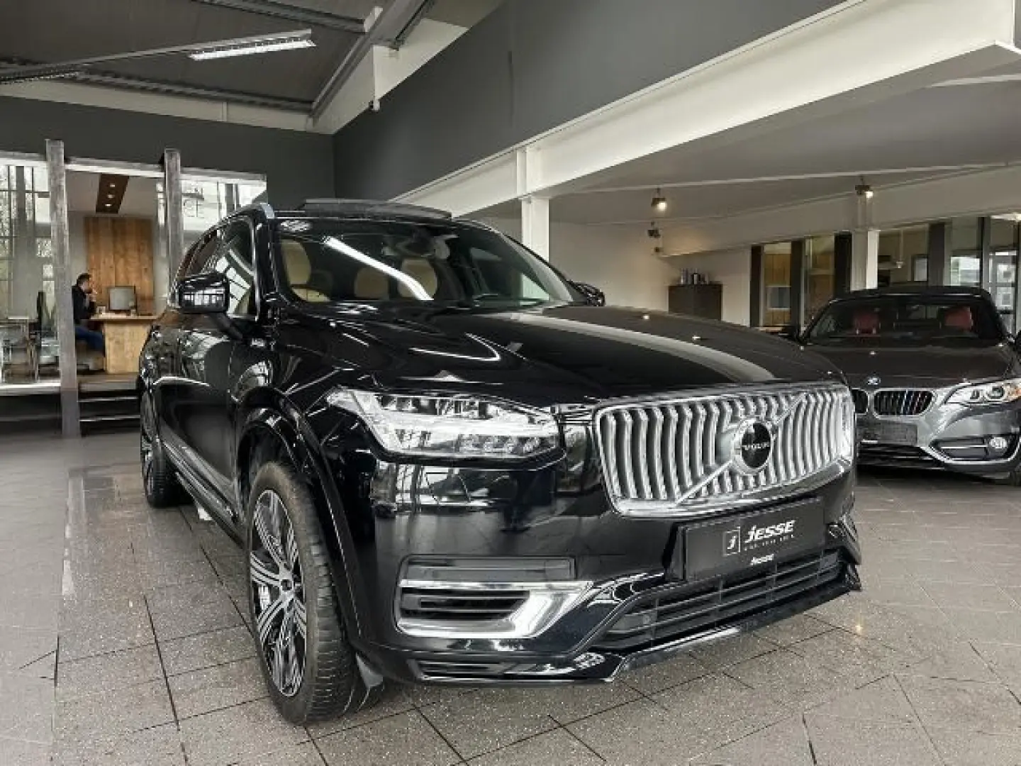XC90 T8 AWD Inscription Plug-In LED ACC Navi H&K 360