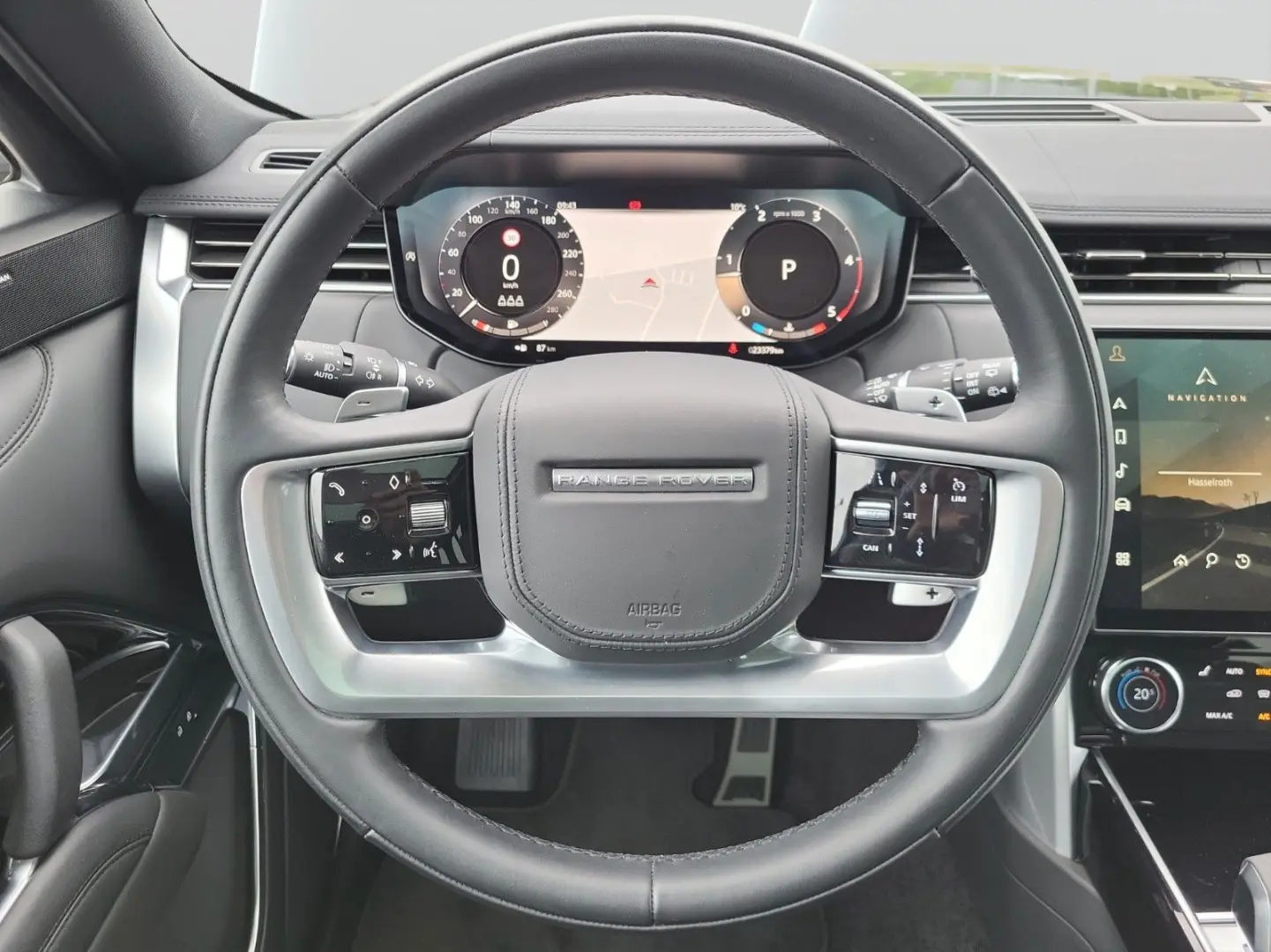 Range Rover D300 HSE D 300 Meridian Pano 23