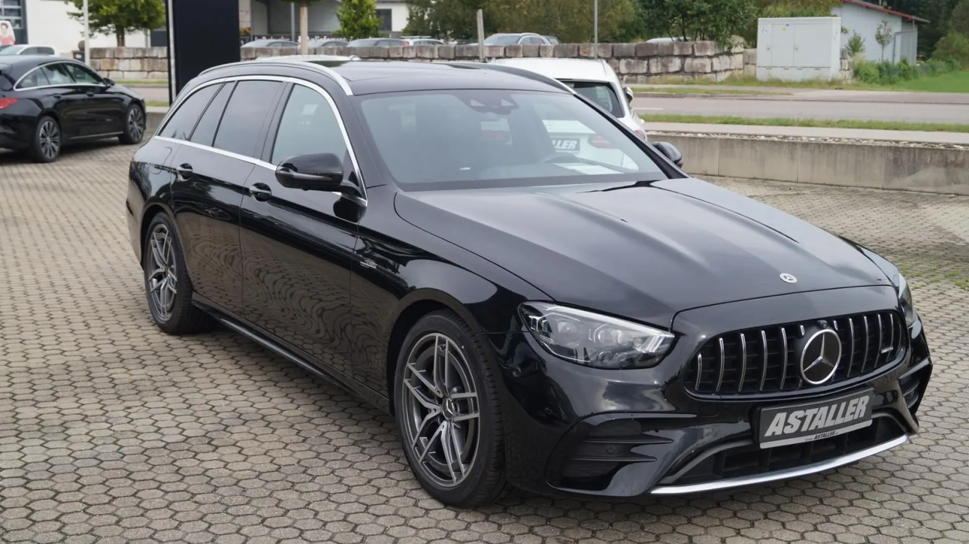 E 53 AMG T 4M+ Pano+AHK+MBUX+Sitzklima+360°+AHK