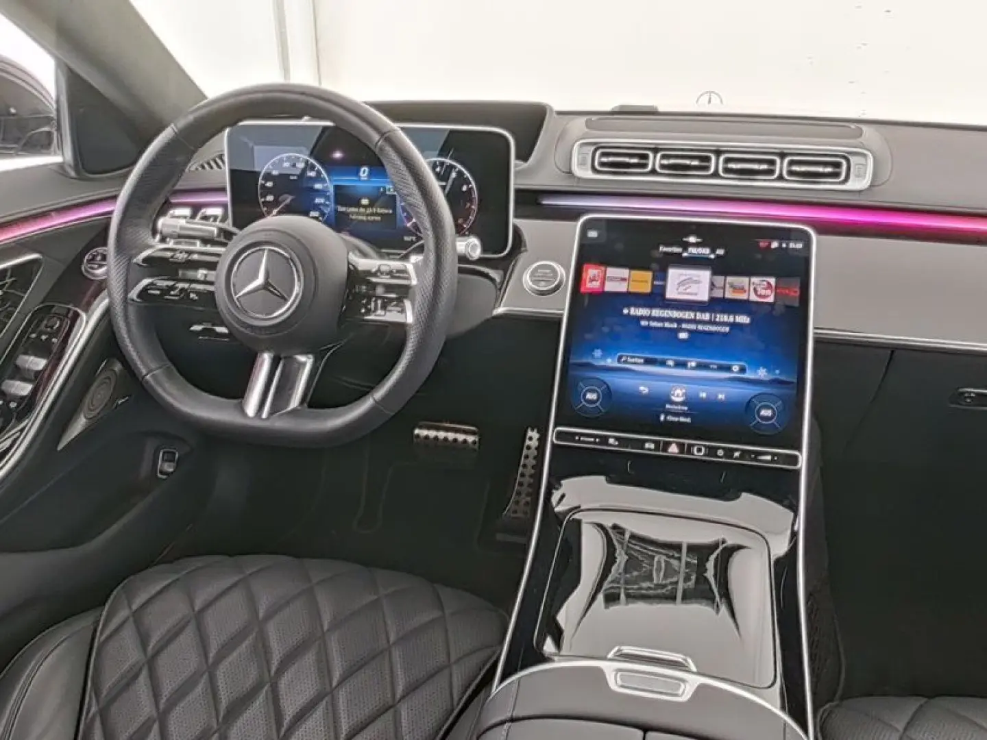 S 580 4M AMG / Long / Exclusive / Rear DVD