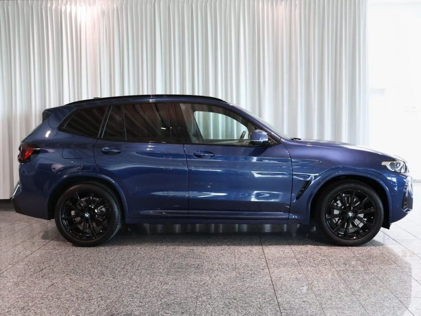 X3 xDrive30d M Sport Laser AHK 20Zoll HUD RFK