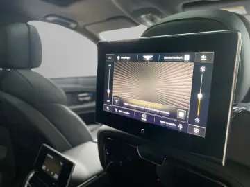 Bentayga EWB 4.0 Mulliner  - Naim/Pano