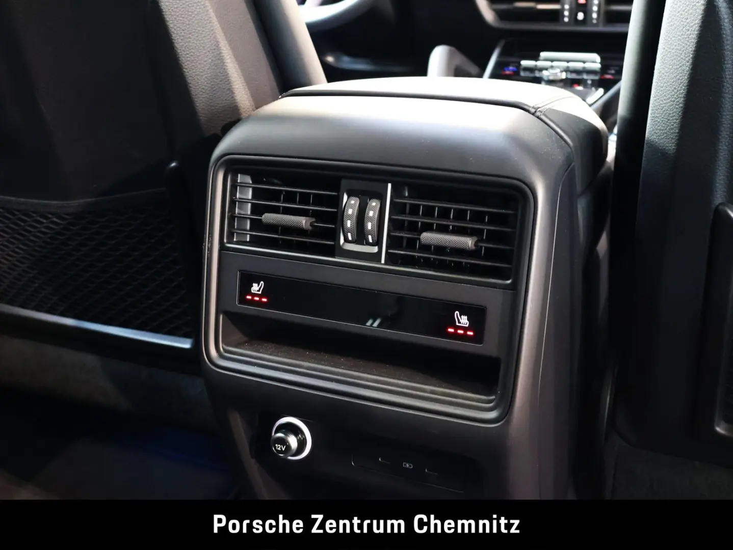 Cayenne E-Hybrid Luft;Sitzbelüft.;BOSE;PDCC;Pano