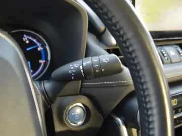 TOYOTA RAV 4 2,5 HYBRID AWD