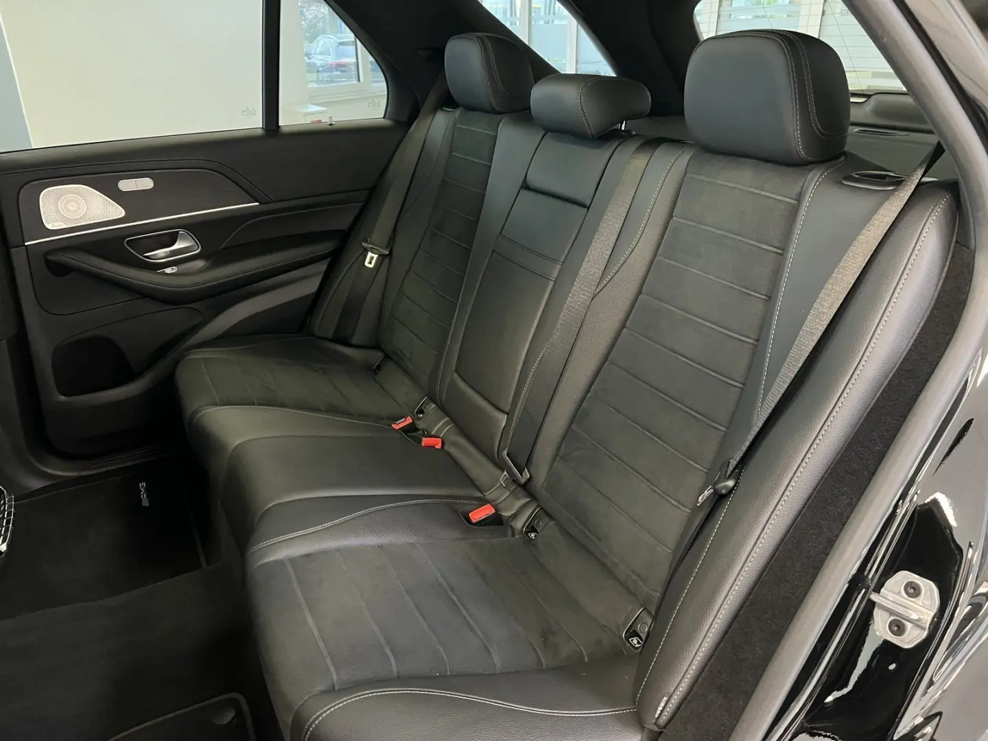 GLE 400 d AMG 4M Pano+Distro+360+4xSHZ+KeyGo+AHK