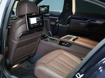 BMW 740Li xDrive