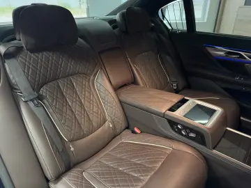BMW 740Li xDrive
