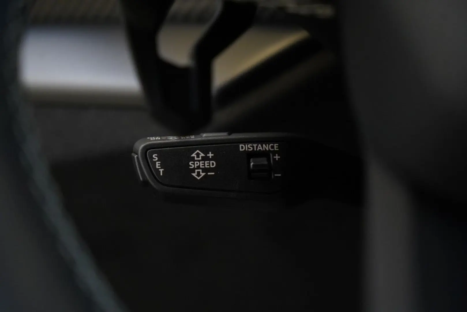 Urus S *1.HD *23Zoll *Pano *Keramik *B&O *Carbon