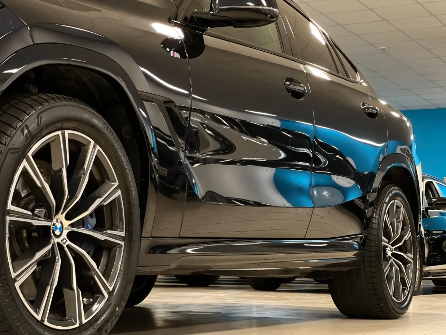 X6xD30d/HUD/SoftC/Panor/LED/360°/D&ParkA/M-Sport