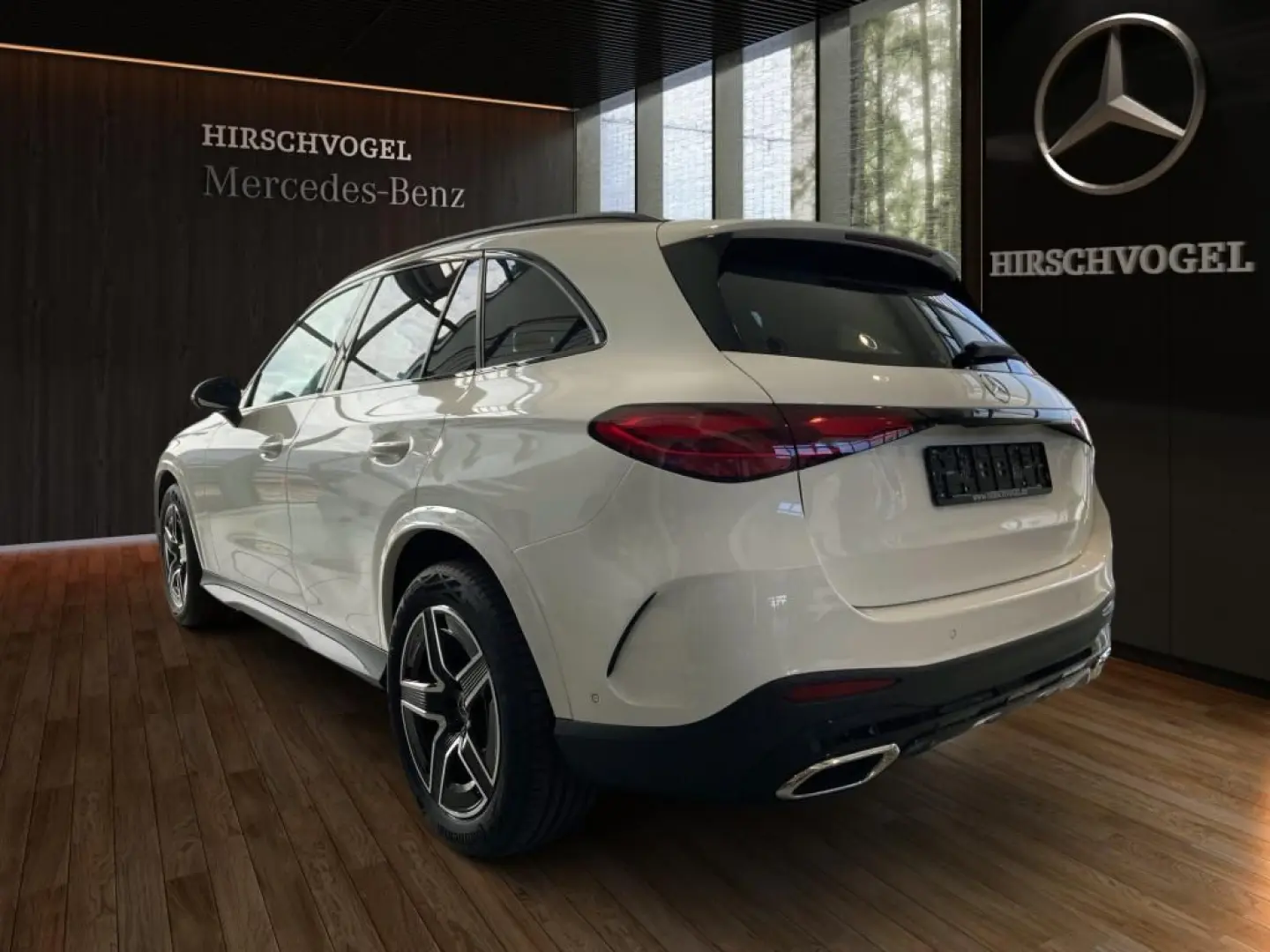 GLC 200 4M AMG-Line+Night+AHK+DISTRONIC+MBUX+LED
