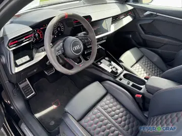 RS3 Spb. 2.5 TFSI qu. - PANO - KAMERA -ACC