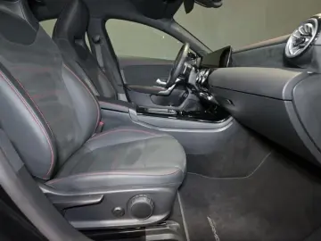 CLA 200 Coupé AMG ADVANCED PLUS/KAMERA/LED/SHZ