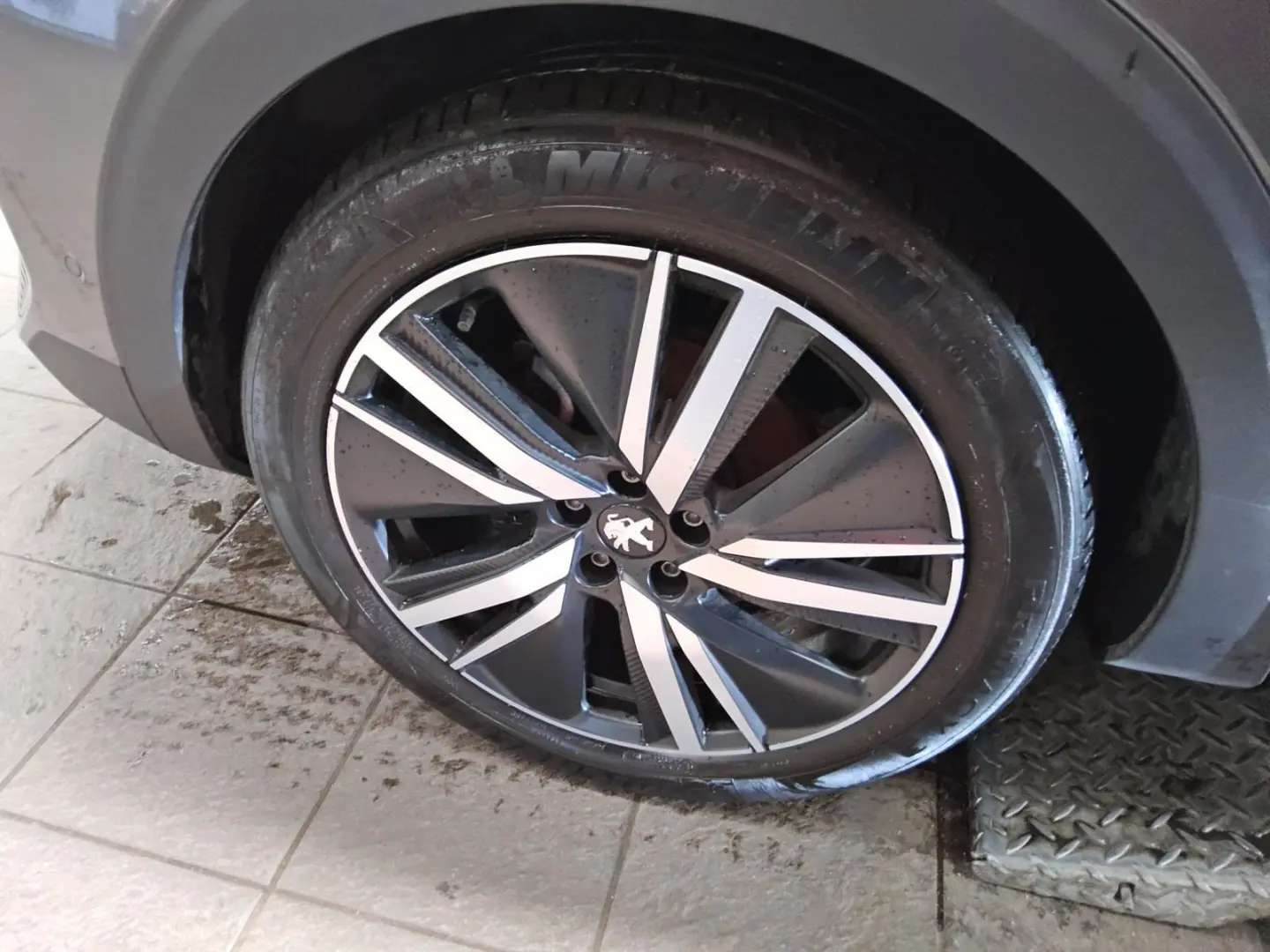 PEUGEOT 3008 BlueHDi 130 GT-Line LEASING LED ACC