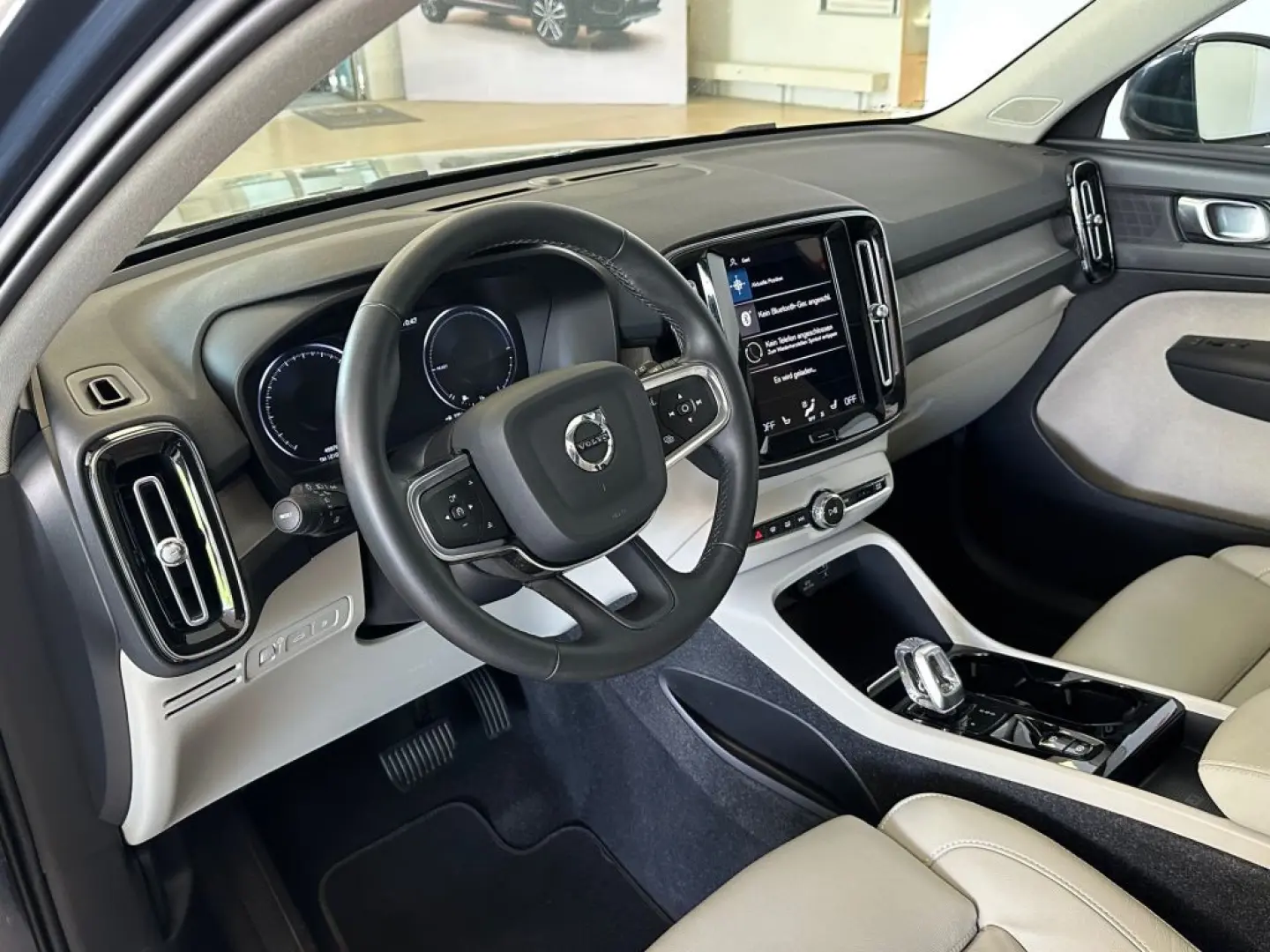 VOLVO XC40 T5 Recharge Inscription+Panorama+360°+LEASING
