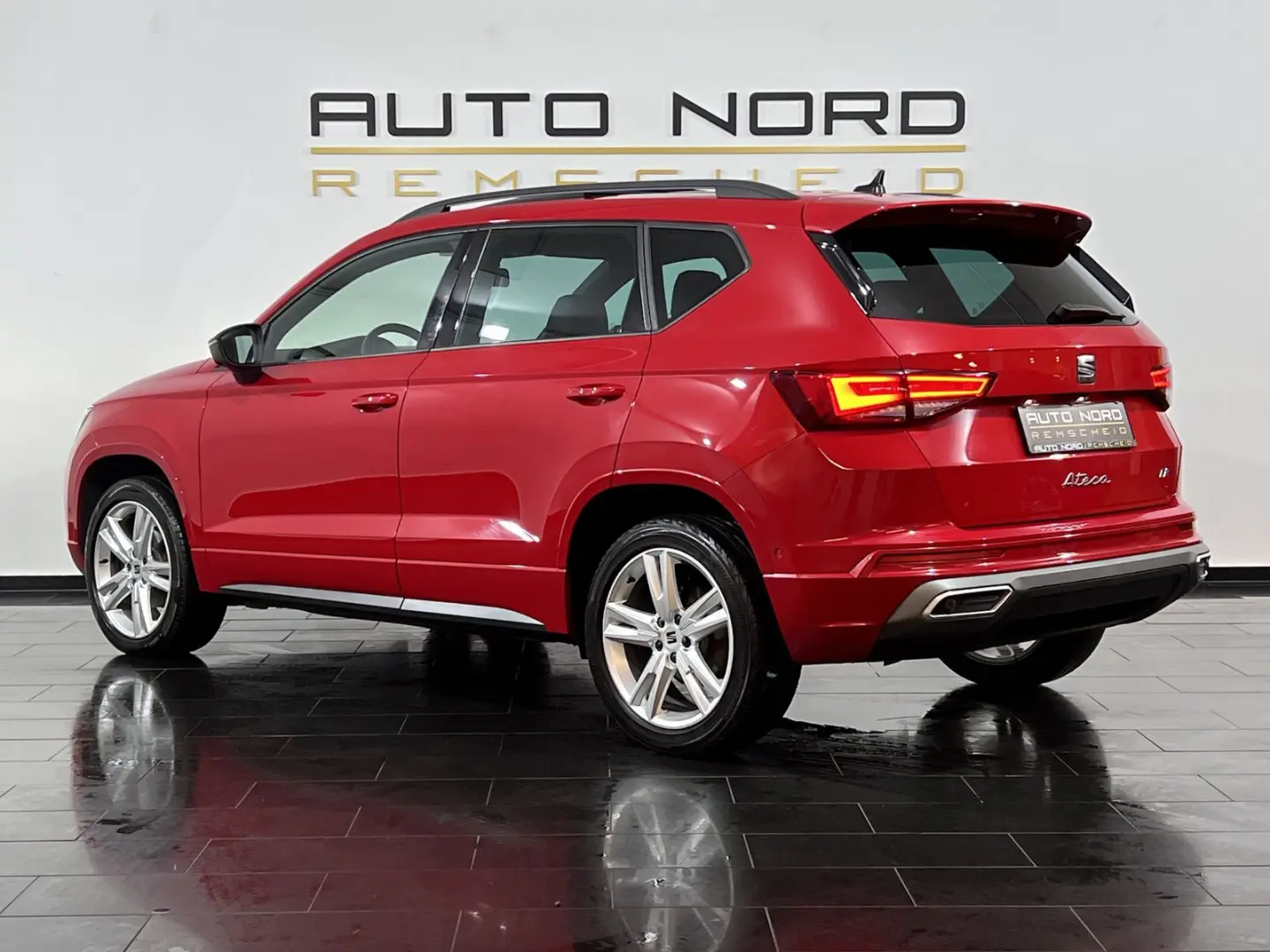 Ateca 1.5 TSI FR*DSG*Pano*AHK*360°*Beats*Carplay