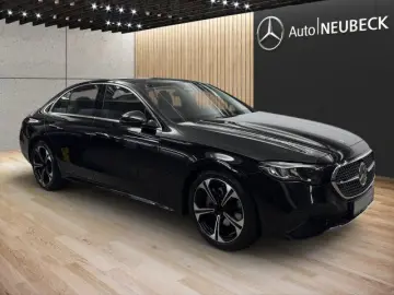 E 220 d Limousine AVANTGARDE Advanced/Pano/19