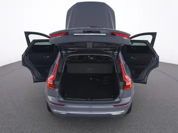 XC60 T8 AWD Inscription +DAB+XP+WP+NAVI+
