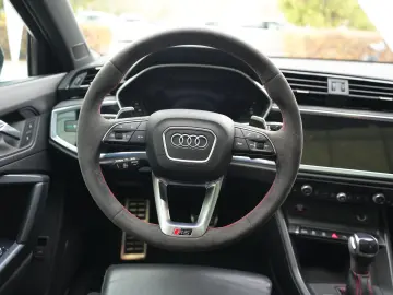 Audi RSQ3 Sportback