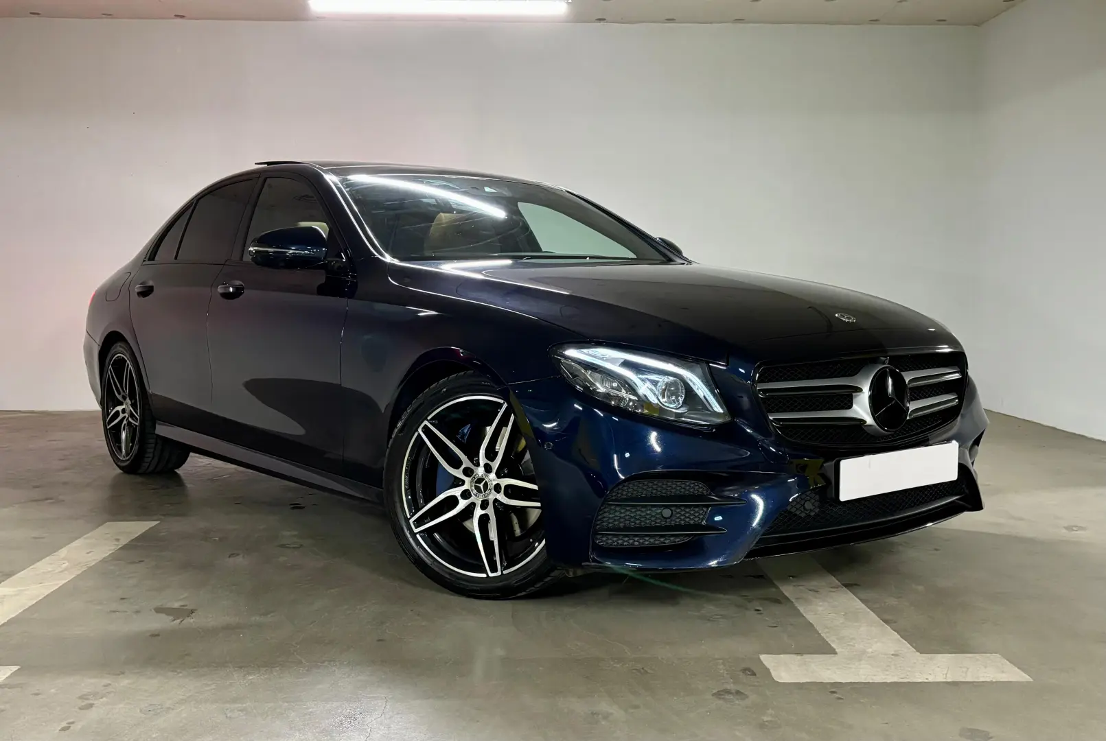 Mercedes-Benz E 220