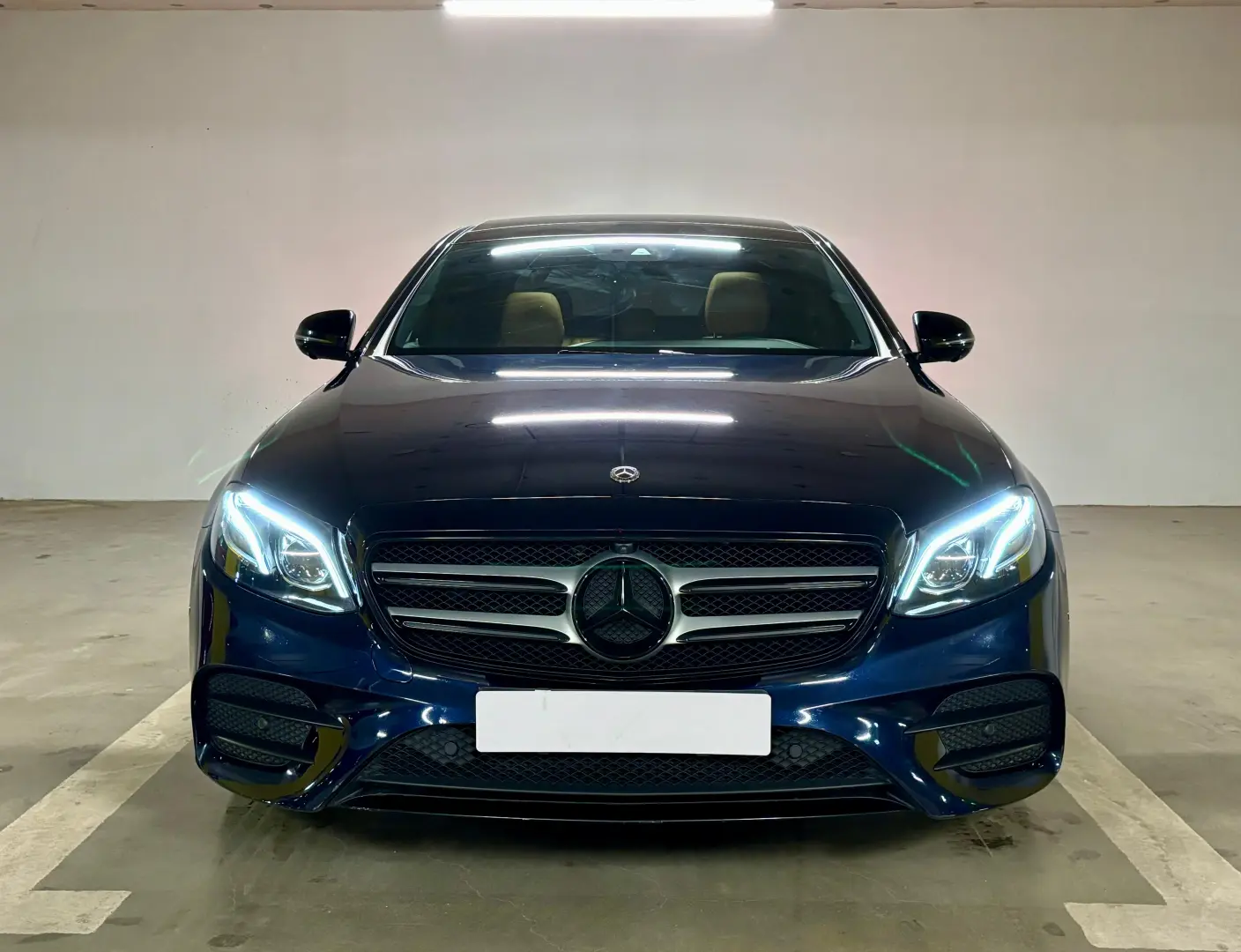 Mercedes-Benz E 220