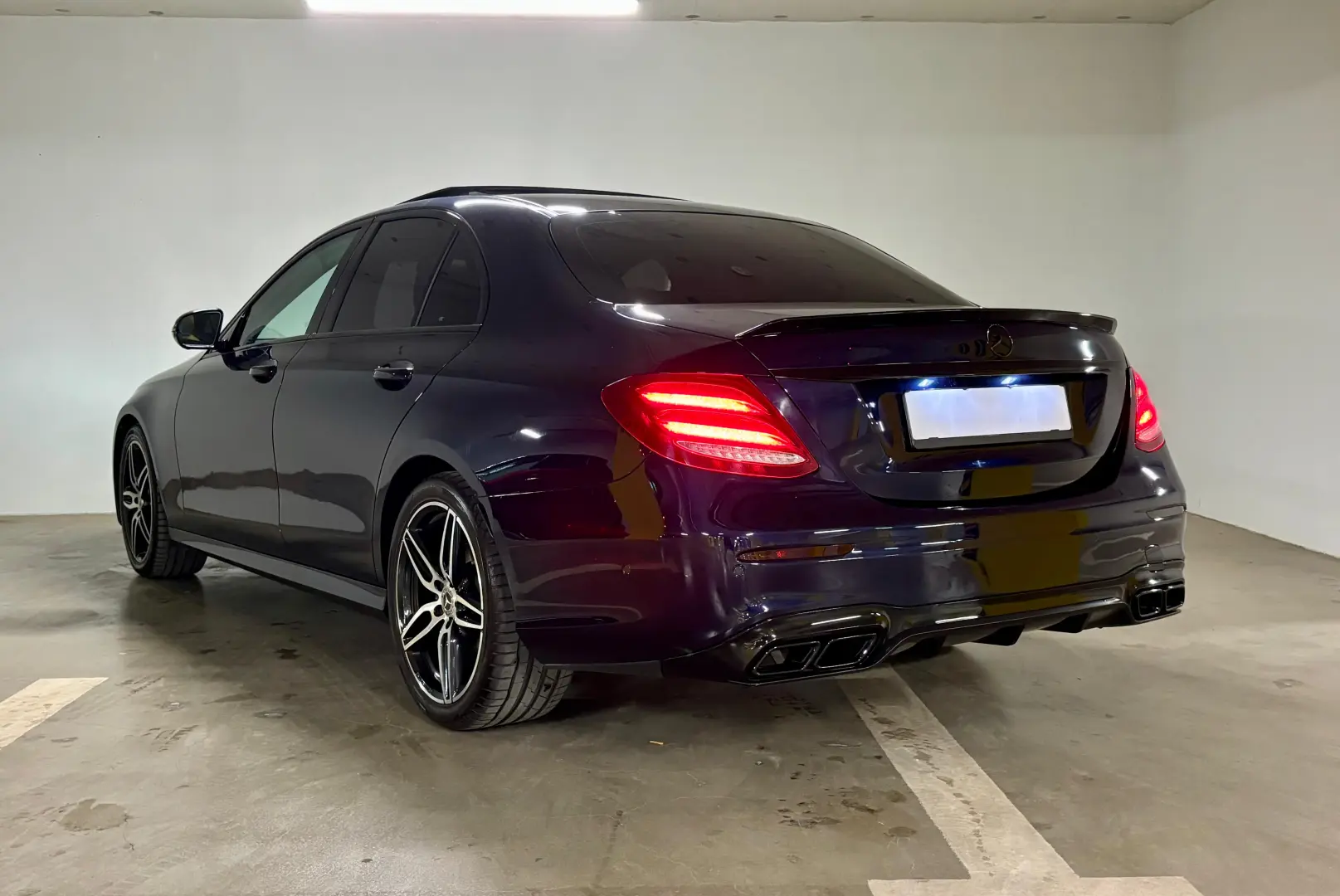 Mercedes-Benz E 220