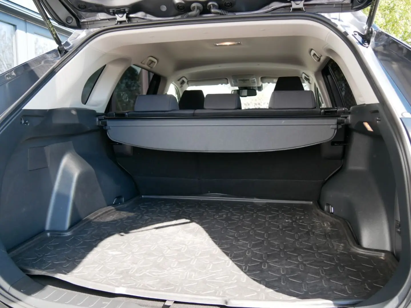 Toyota RAV 4 Hybrid Business Edition