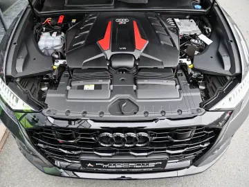 RSQ8 4.0 TFSI RS-Sitze* Pano* AHK* Keramik* 23