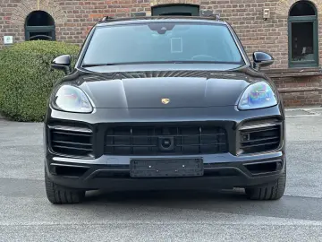 Cayenne E-Hybrid PDCC*SPORTABGAS*MATRIX*BOSE*HA-