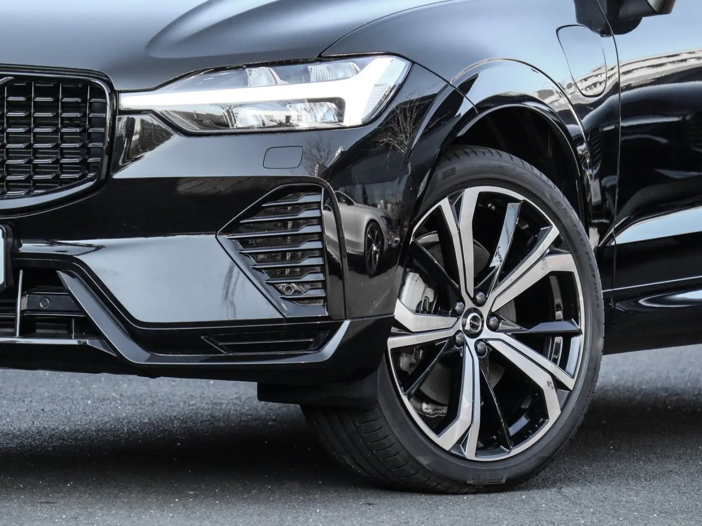 XC60 T8 Recharge Ultra Dark AWD NP:87.820,-//21