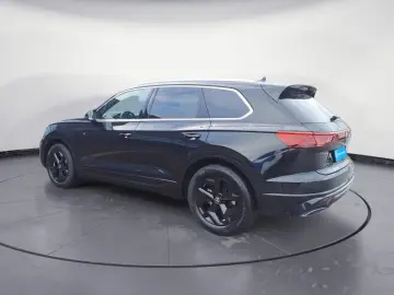 Touareg TDI R-Line AHK Luftfederung HUD Keyless