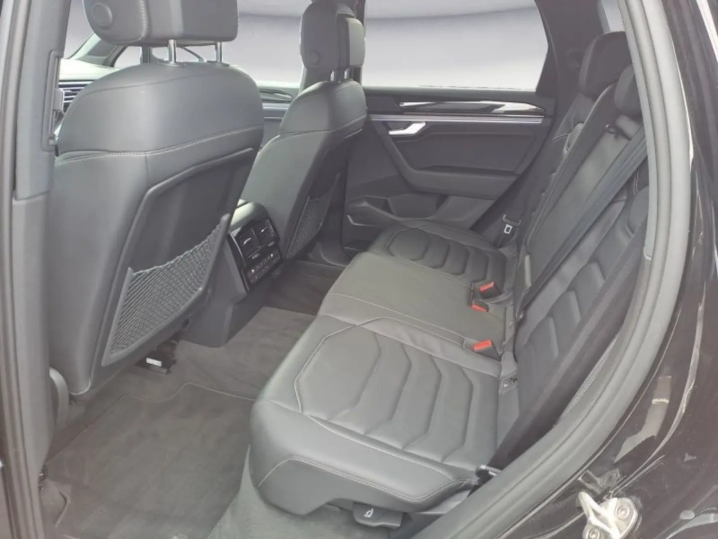 Touareg TDI R-Line AHK Luftfederung HUD Keyless
