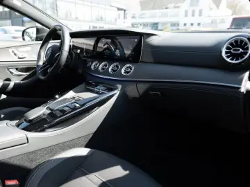 Mercedes-Benz AMG GT 63 S E PERFORMANCE Carbon