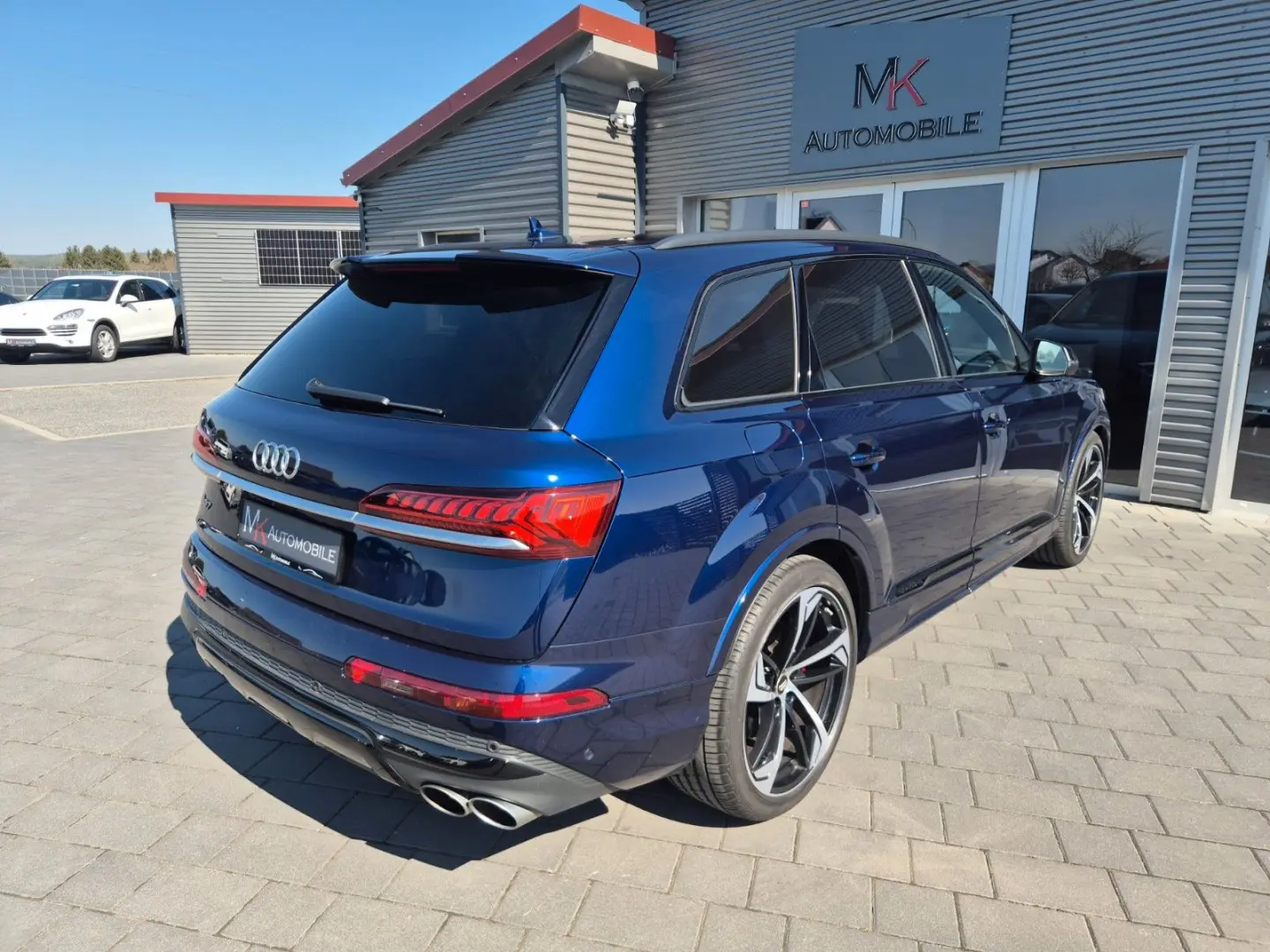 SQ7 4.0 TDI quattro*7-SITZE*AHK*STAND.HZ*ACC*22