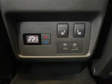 X-Trail TEKNA + e-Power e-4ORCE 214 PS (*Pano*)