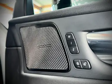 XC60*R-DESIGN*AWD*PANO*360*HEAD-UP*4xKLIMA*1.Hd