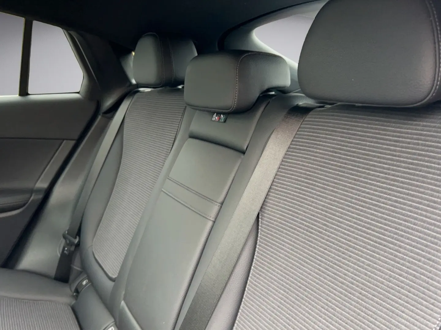 GLC 220 d 4M COUPE*PANO*AHK*BURMESTER*MEMORY*360